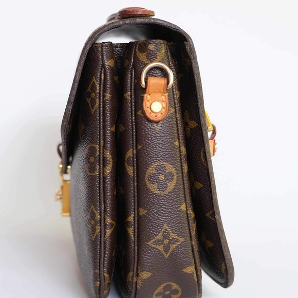 SOLD ‼️ Authentic Louis Vuitton Pochette Metis - Picture 7 of 15